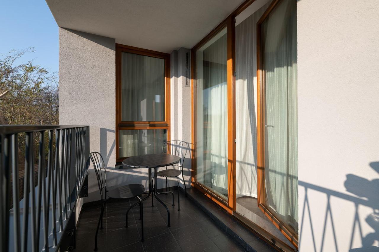 Nexthome Boutique Apartments - Klimatyzacja - Air Conditioning - New Varşova Dış mekan fotoğraf